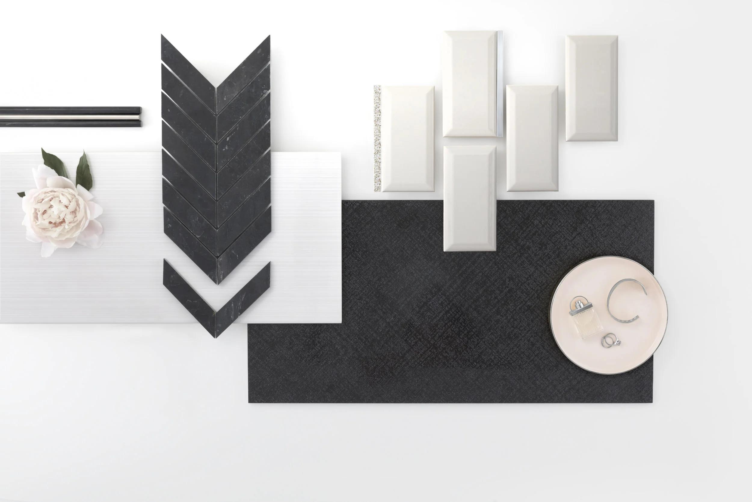 TileShop_Studio_HarleyLuxBlack0770_RemovedPennyTile_COMP_RC.jpg