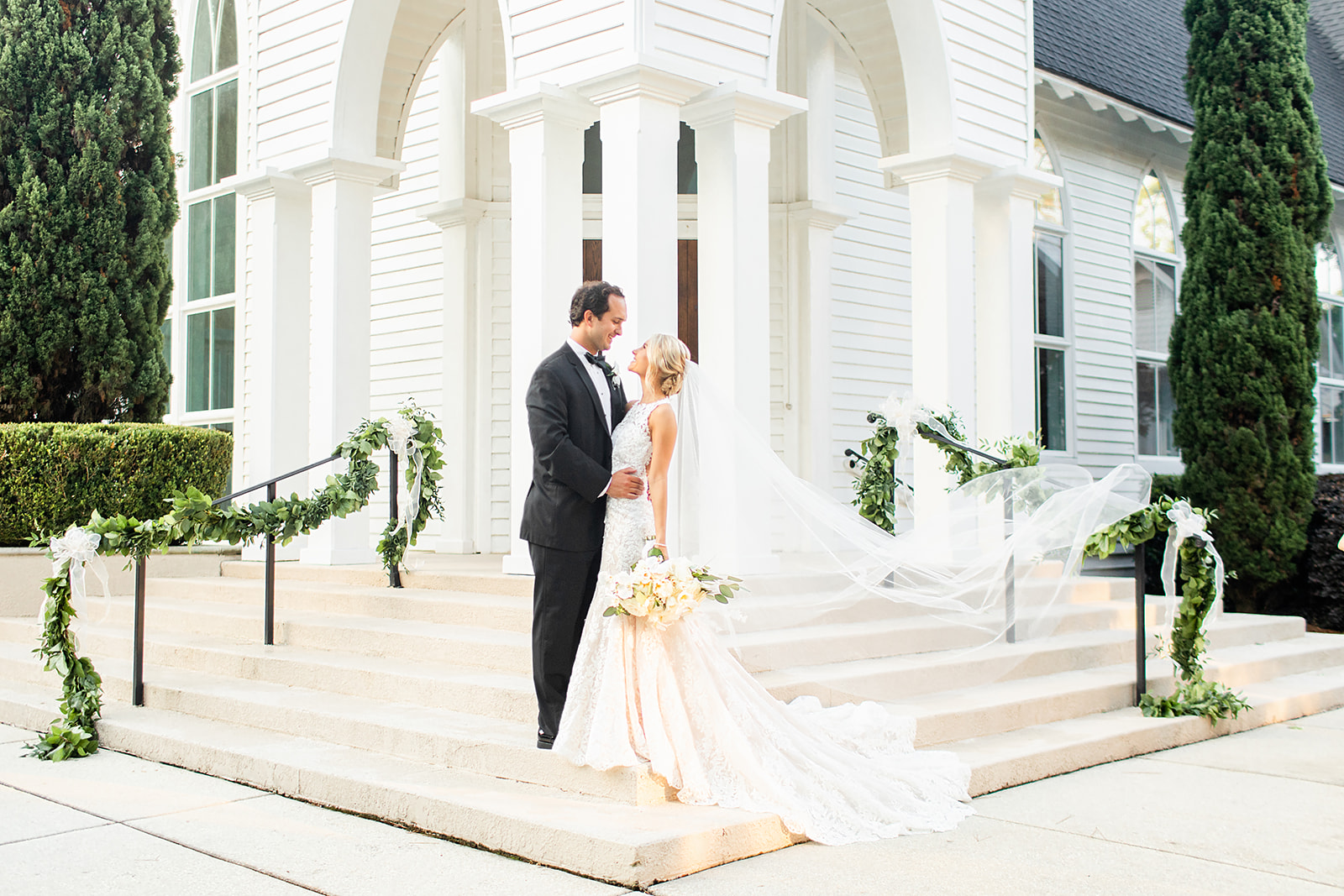 Blush-Black-Tie-Wedding-at-the-Grand-Hotel-in-Point-Clear-Alabama-Anna-Filly-Photography-Cross-Wedding-Bride_+_Groom-21.jpg