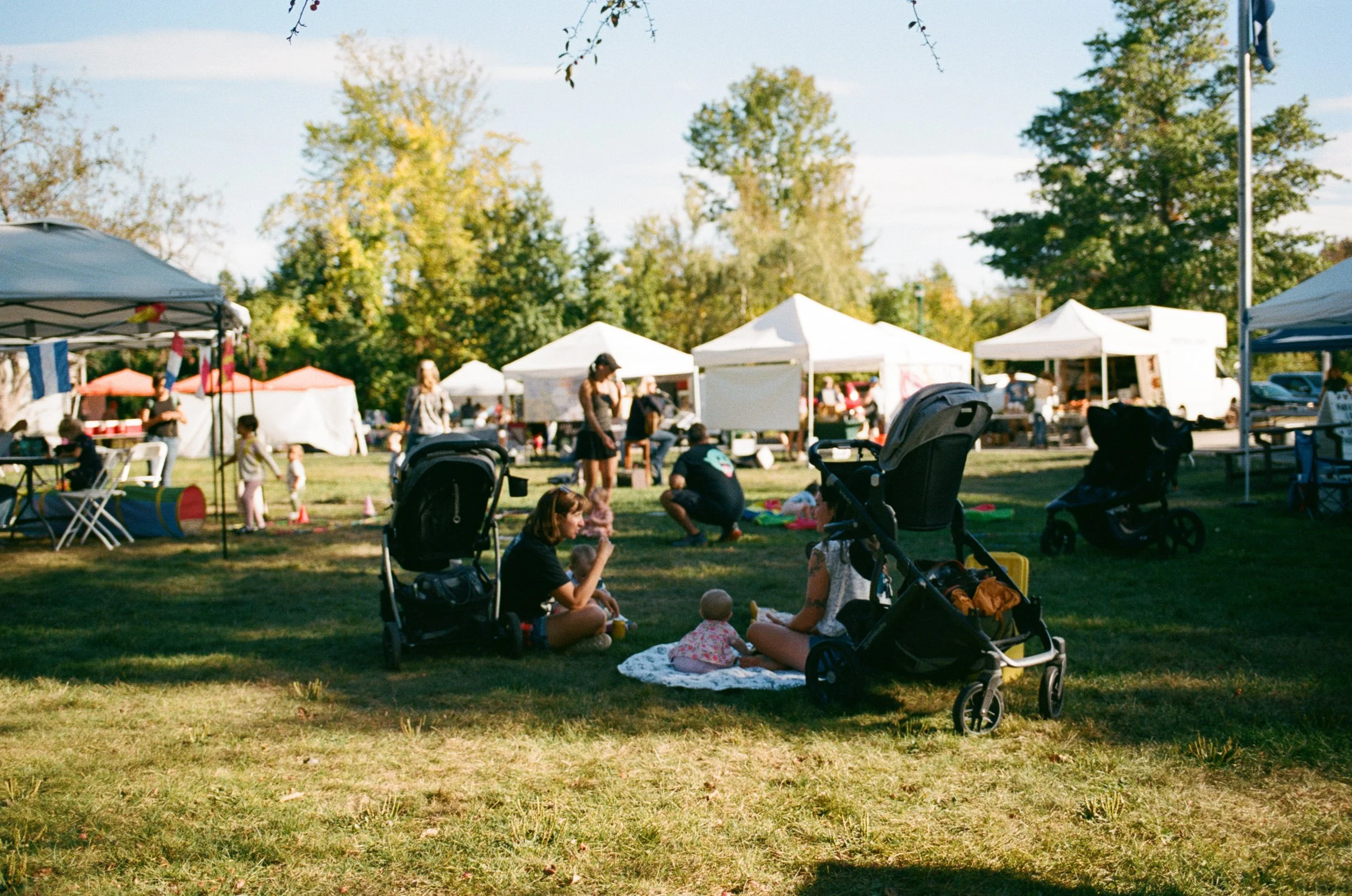 AlyssaSoucyPhotography_YarmouthFarmersMarket-39.jpg