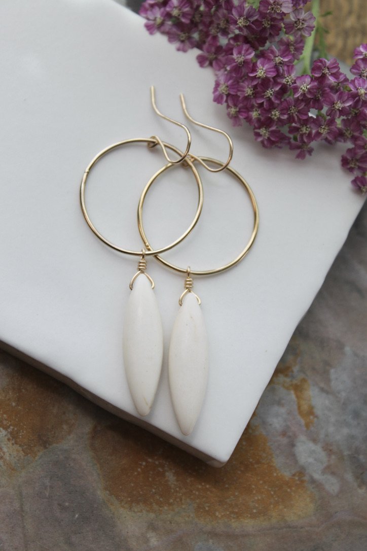 white howlite .jpeg