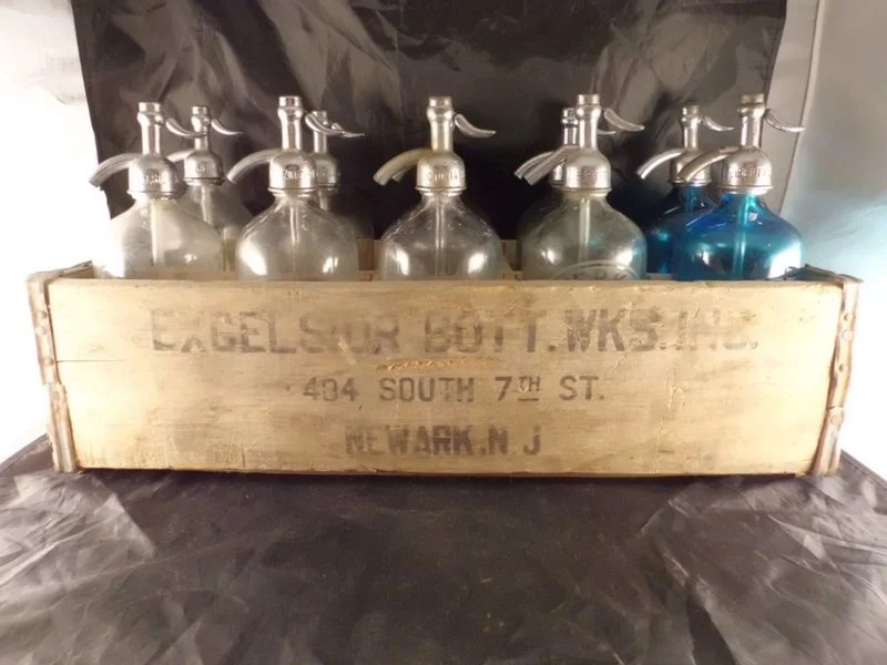 seltzer bottles antique.jpg