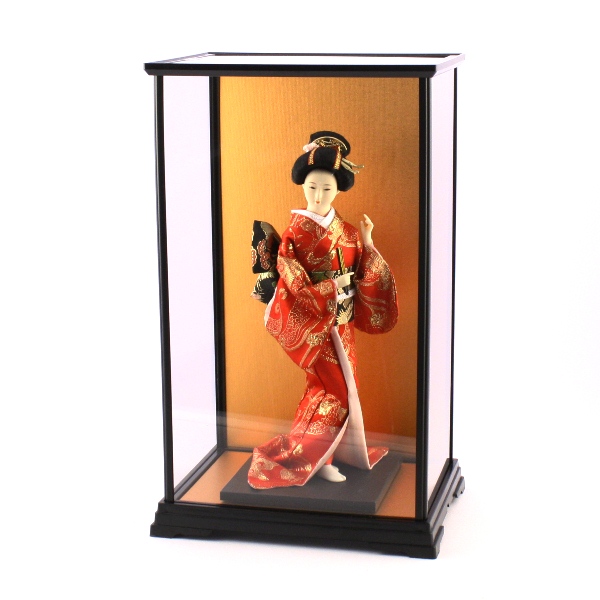 Seriously, what is the deal with these dolls.