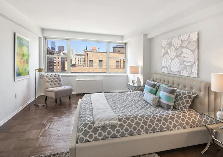 139 E 63rd MBR.jpg