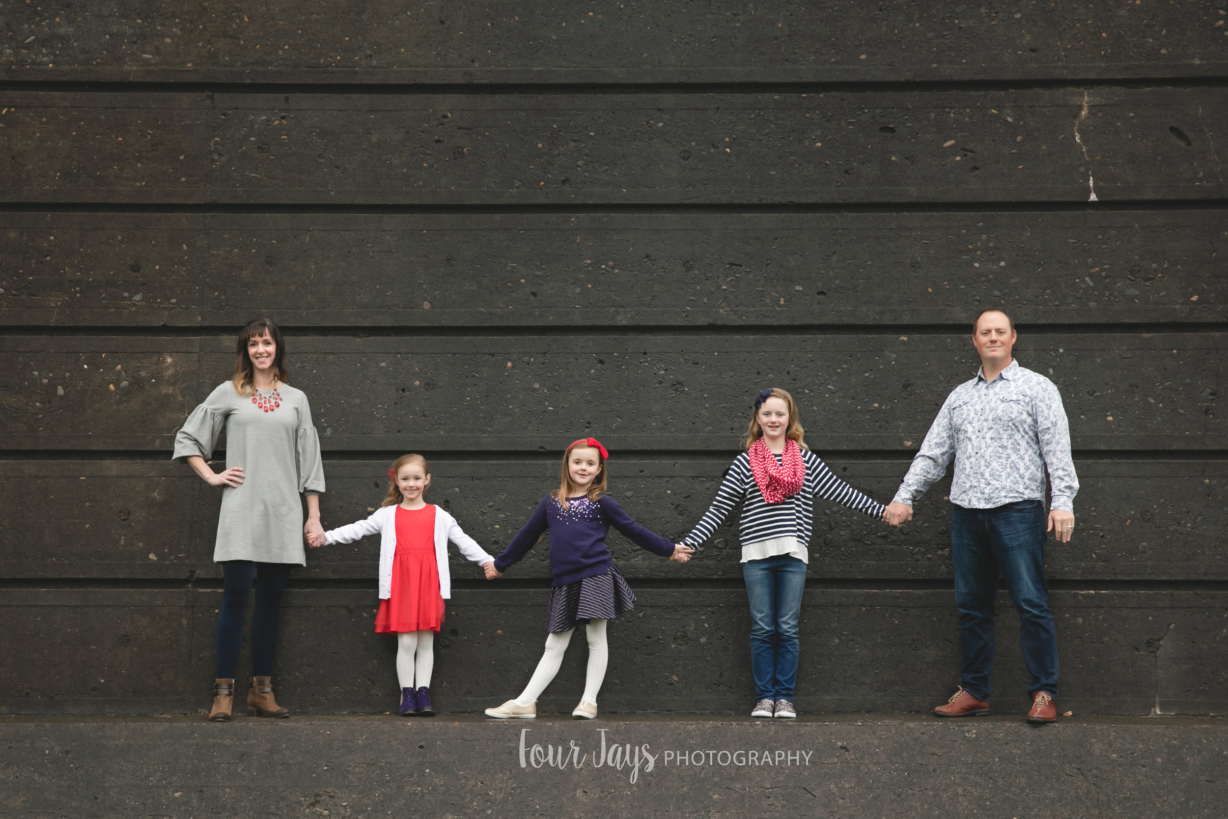 Best Outdoor Portland Family Photographer-1wm.jpg