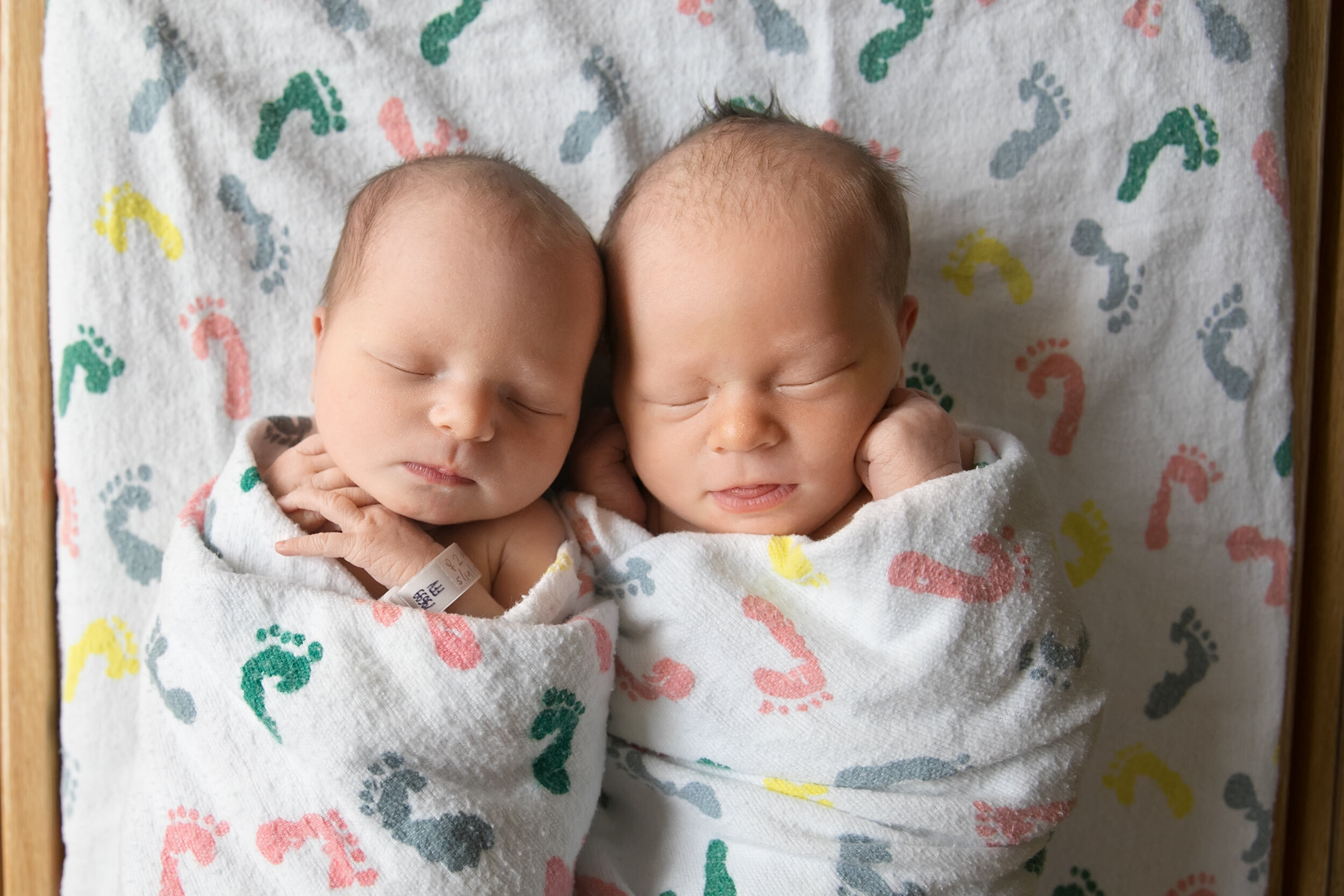 best Fresh48 hospital baby newborn photgrapher portland beaverton oregon providence-8.jpg