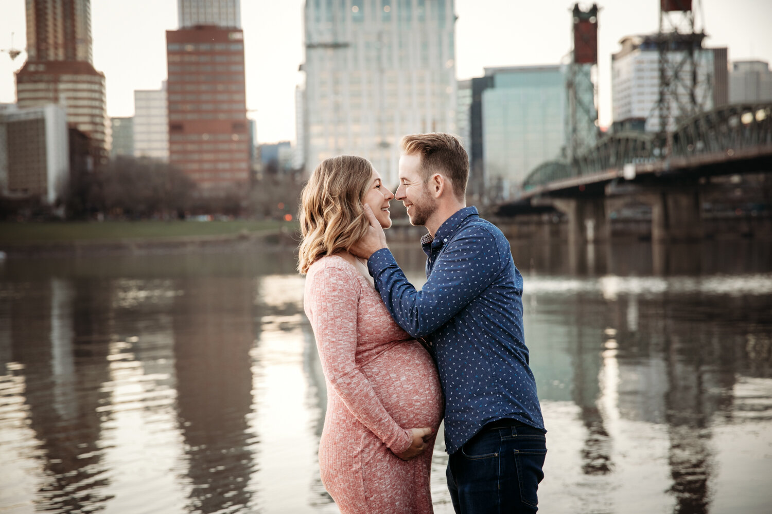 best maternity downtown portland waterfront beaverton lake oswego oregon-12.jpg