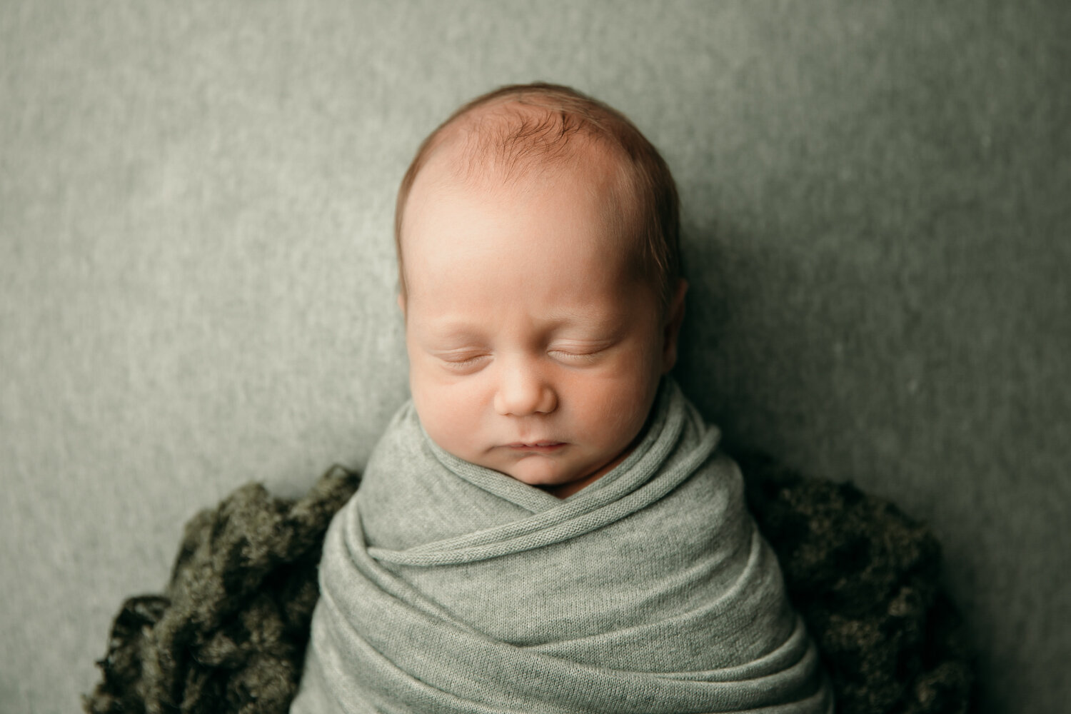best newborn baby photographer portland beaverton oregon-29.jpg