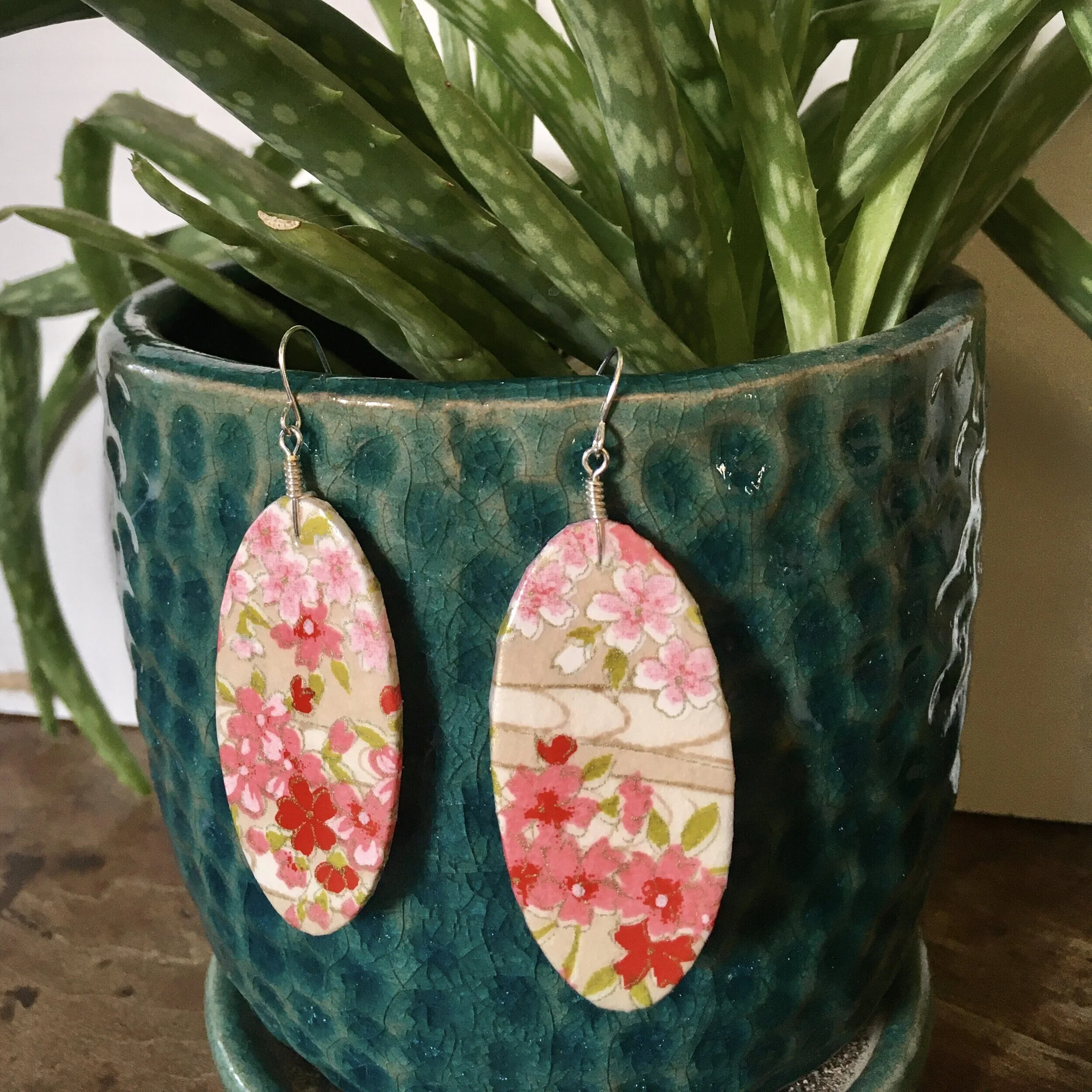 lg+oval+floral.jpg