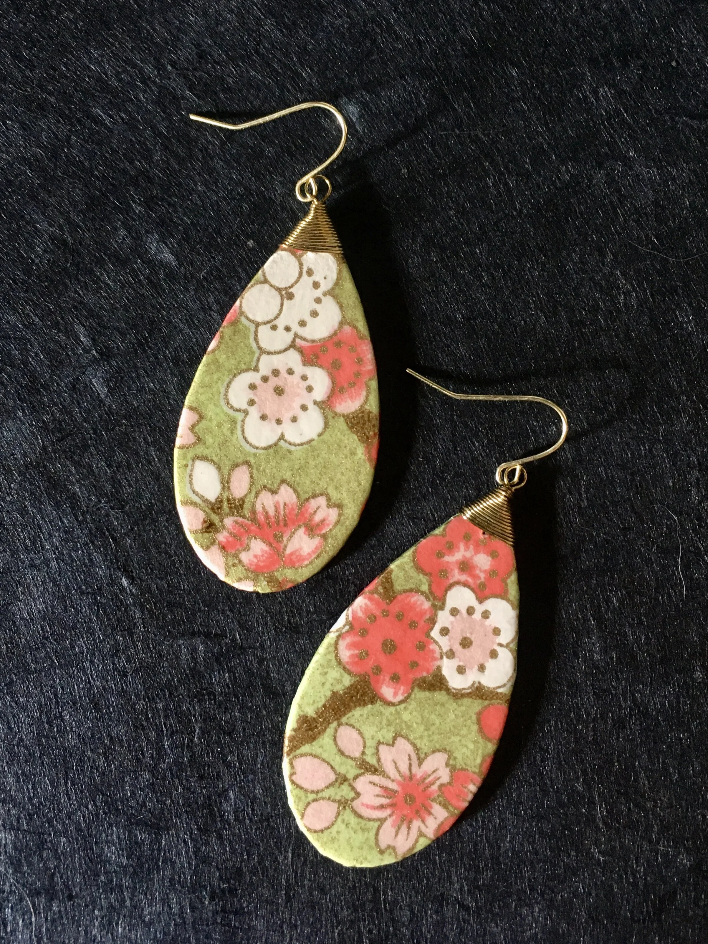 lg. teardrop grn 2.jpg