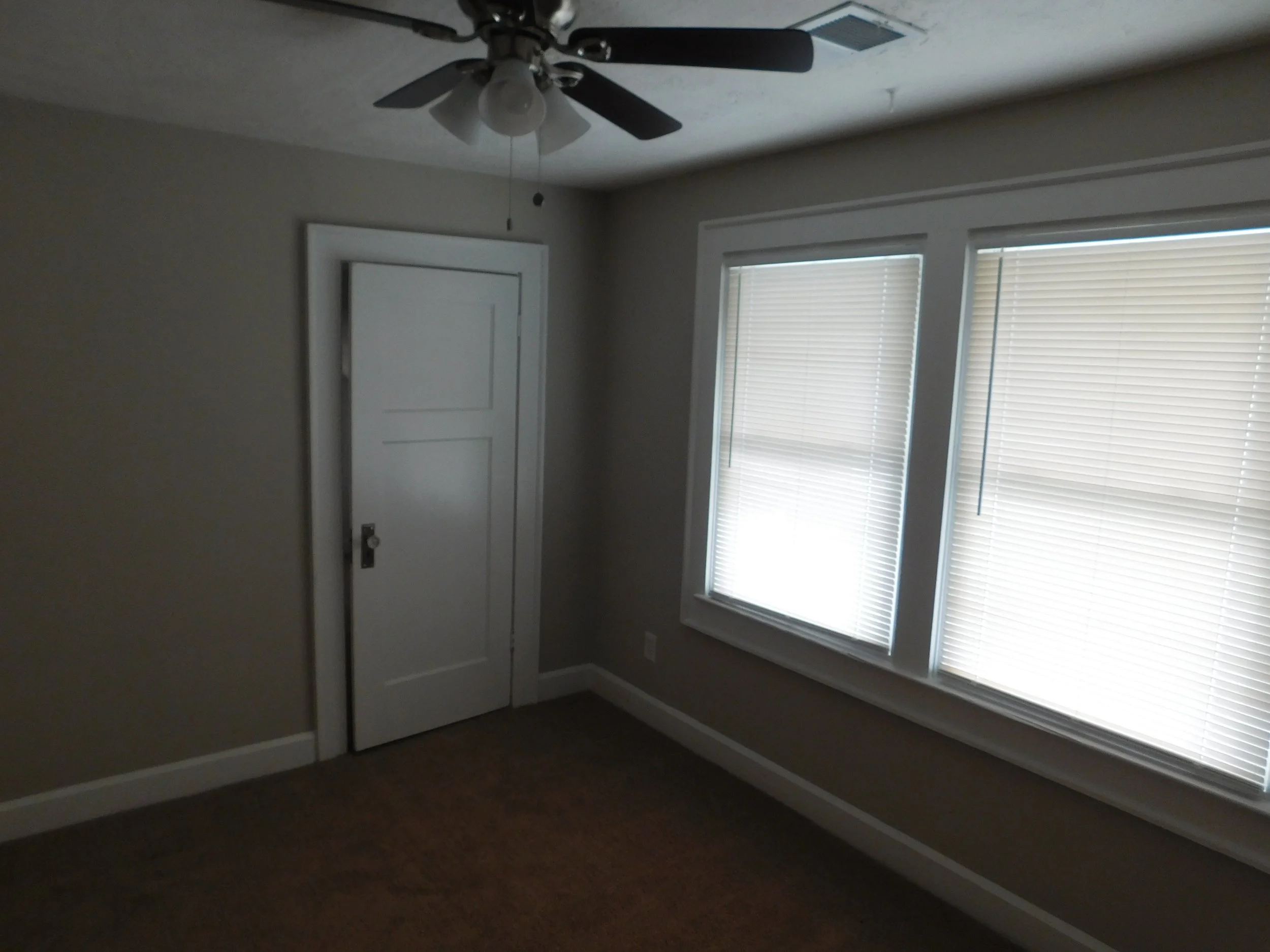 624 N. Gray St (130).JPG