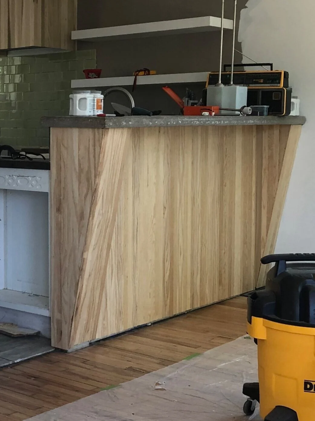 Bar with wood slats.