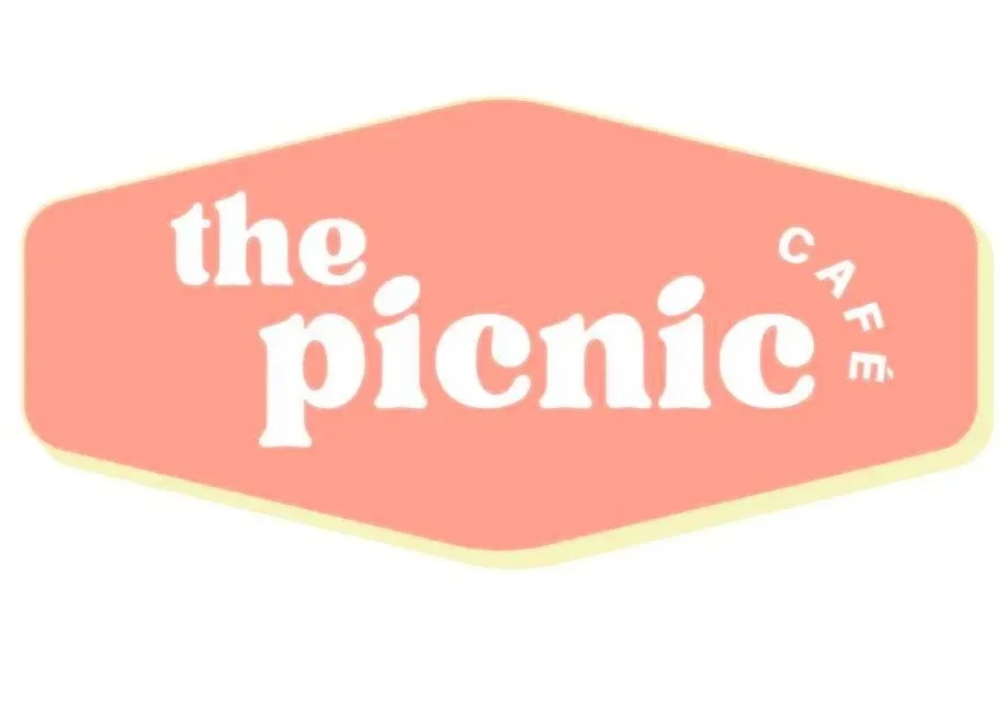 picnic+cafe+logo.jpg