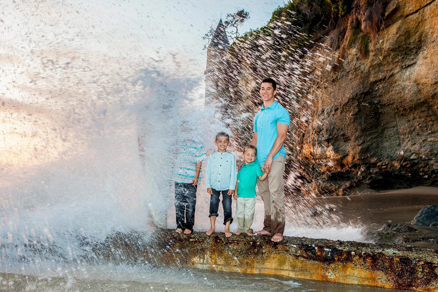 Top 10 Fun Photos Of People And Animals