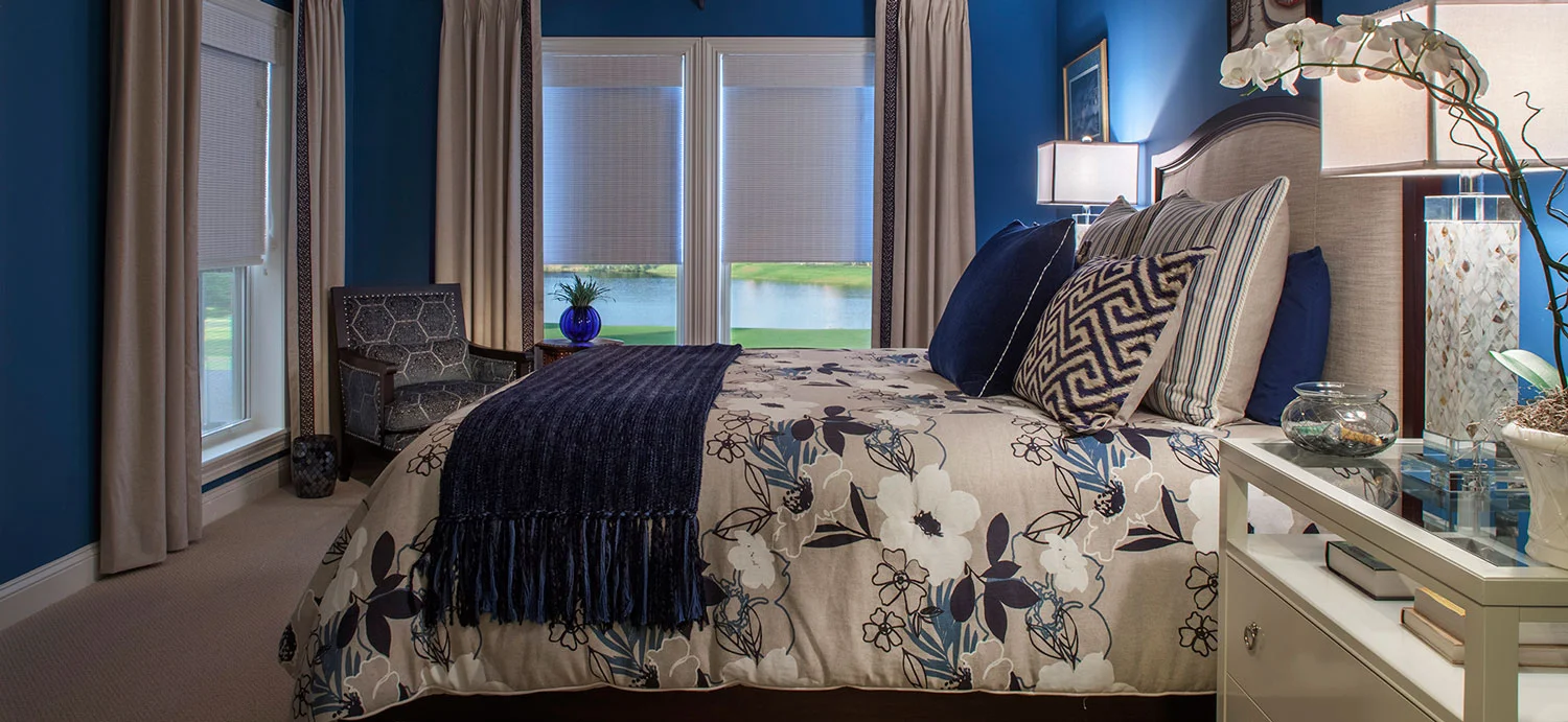 Oceanfront-Condo-Blue-Room.jpg
