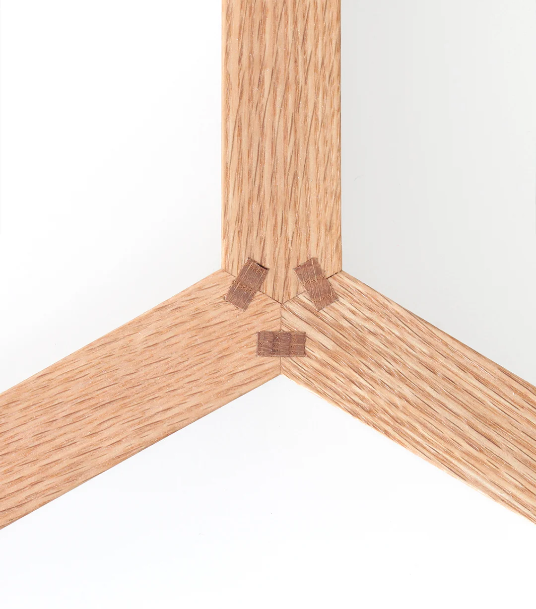 white_side_table_detailB.jpg