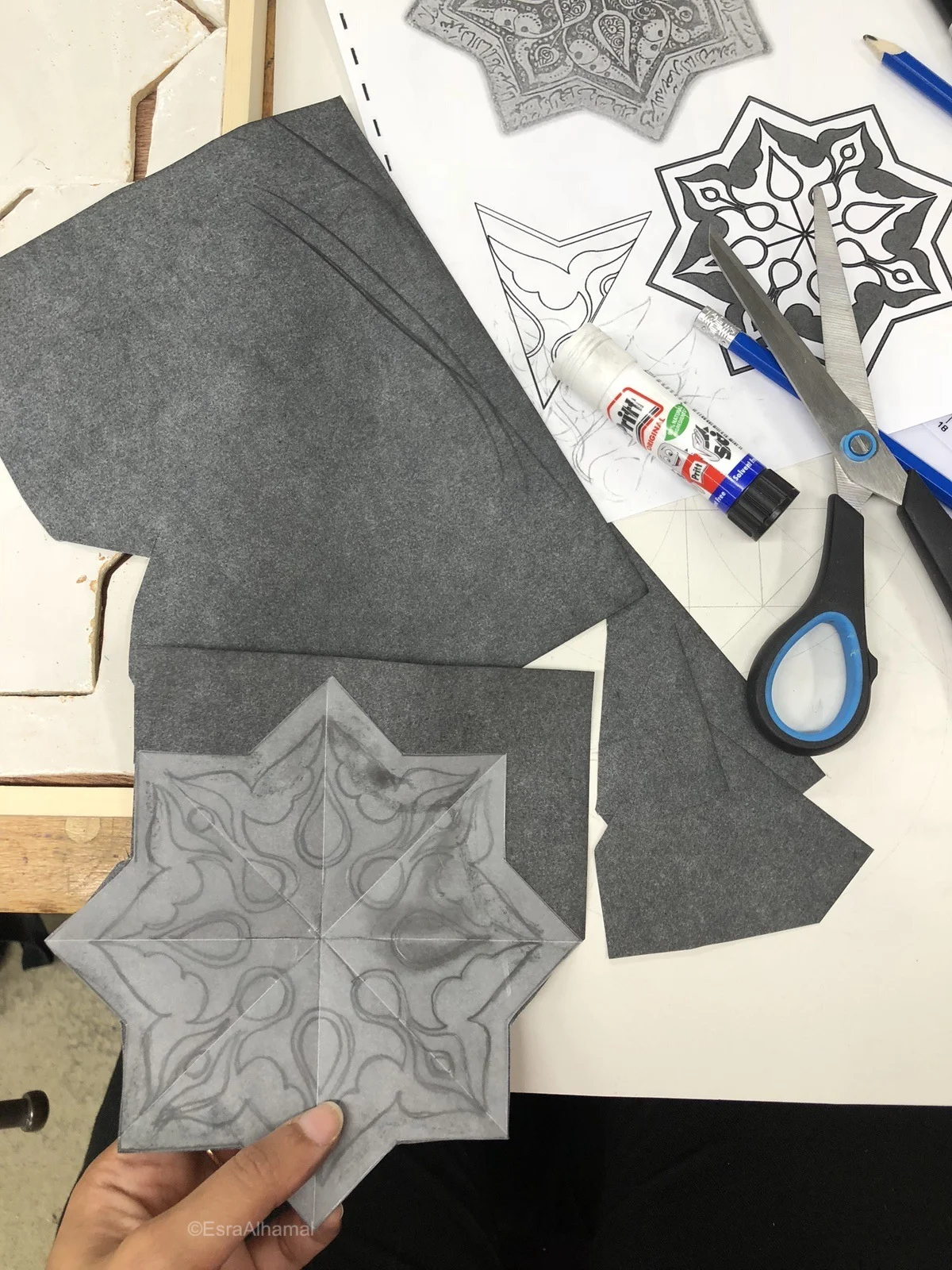 Transferring Design from paper to tile 