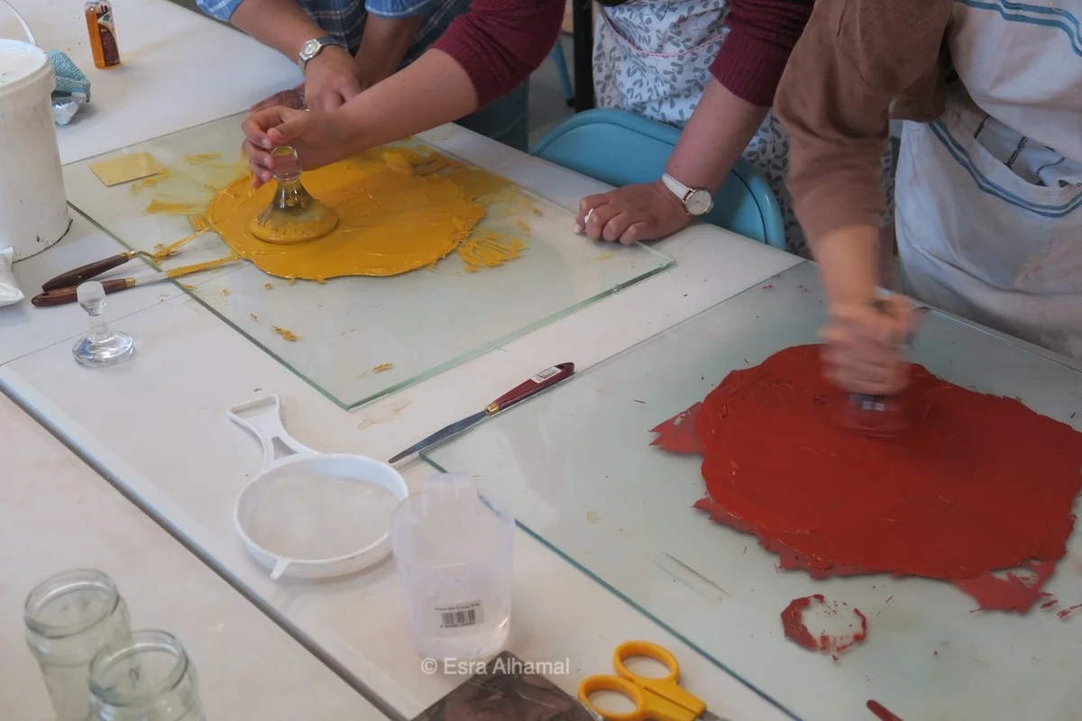 Paint Making from Pigments — Art of Islamic Illumination