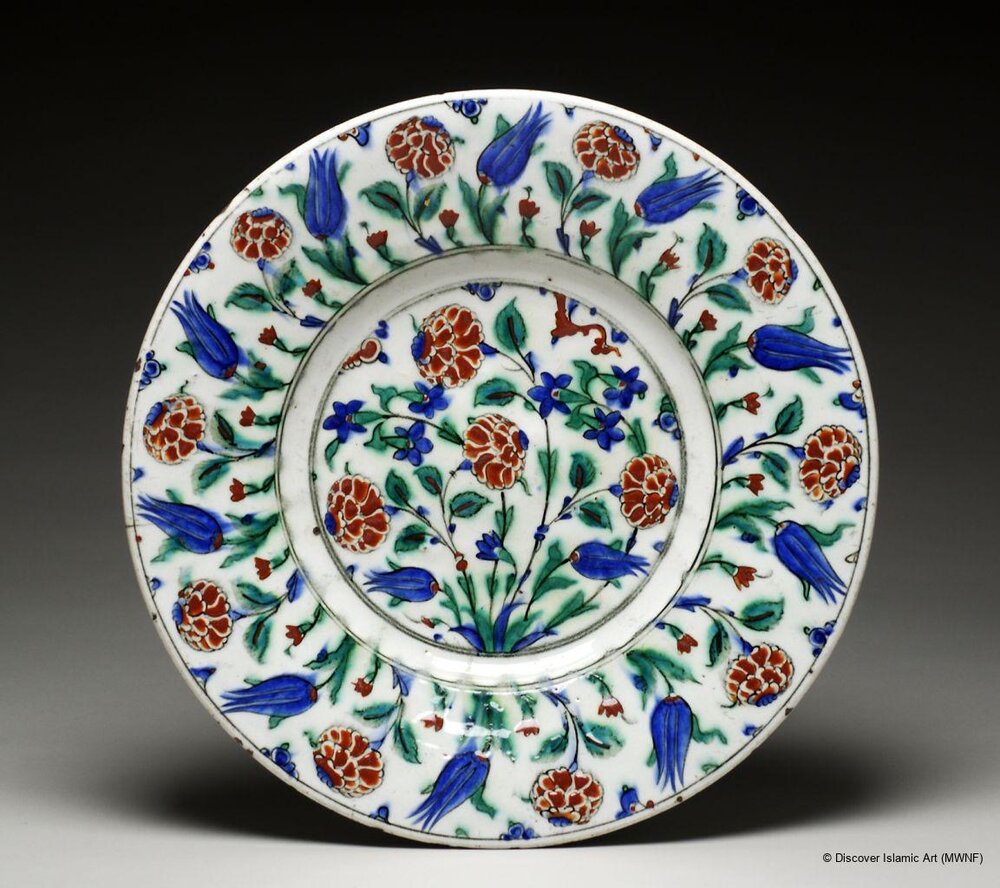 17th Cent Iznik Plate