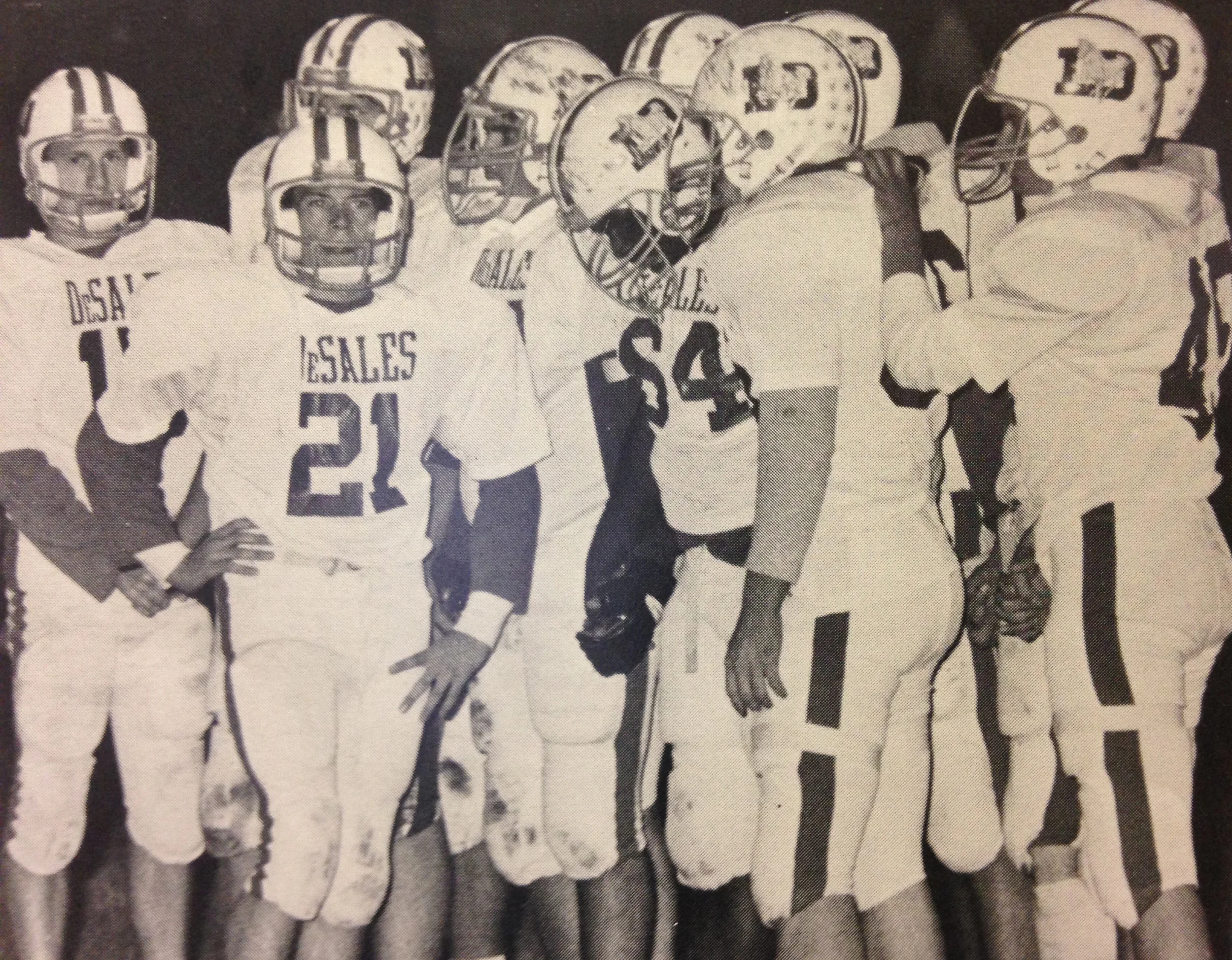 Dan O'Reilly (11) and Joe Minadeo (21) look to the sideline for the call. 