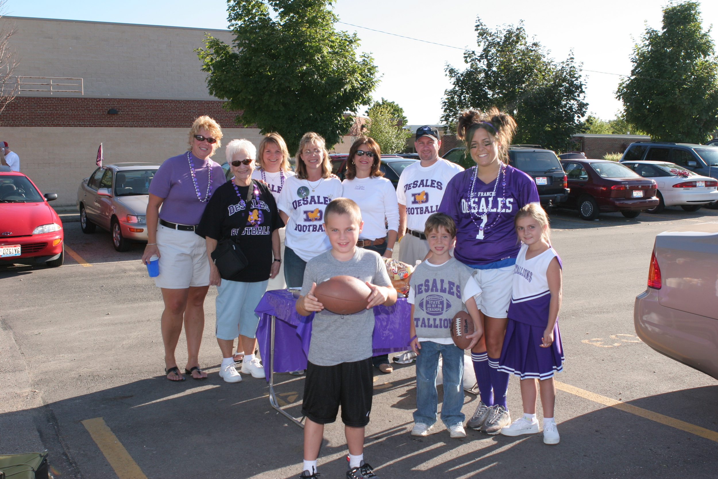 Stallion fans gather before the home opener in 2005