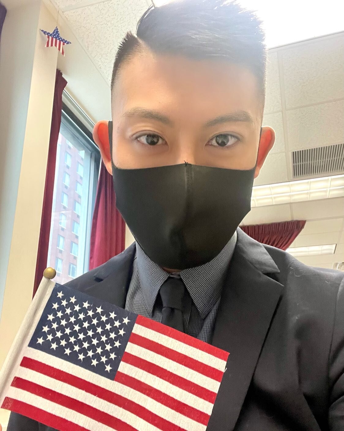 🎂 This year&rsquo;s birthday is extra special because after 18 years in NYC, I&rsquo;m officially an American Citizen! 🇺🇸 Asian-Canadian-American, to be exact 🇭🇰 🇨🇦 🇺🇸. This country is indeed the land of dreams, and my life has surpassed eve