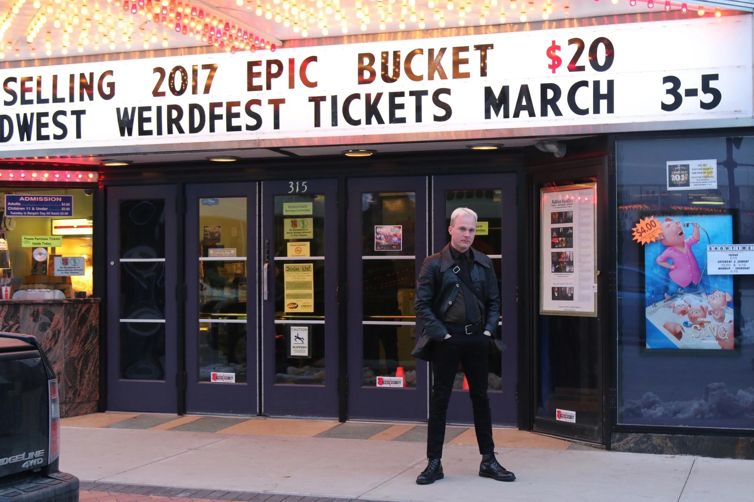 Benjamin Capps at MidWest WeirdFest.