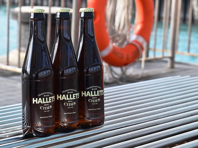 Hallets 170204 F3.jpg
