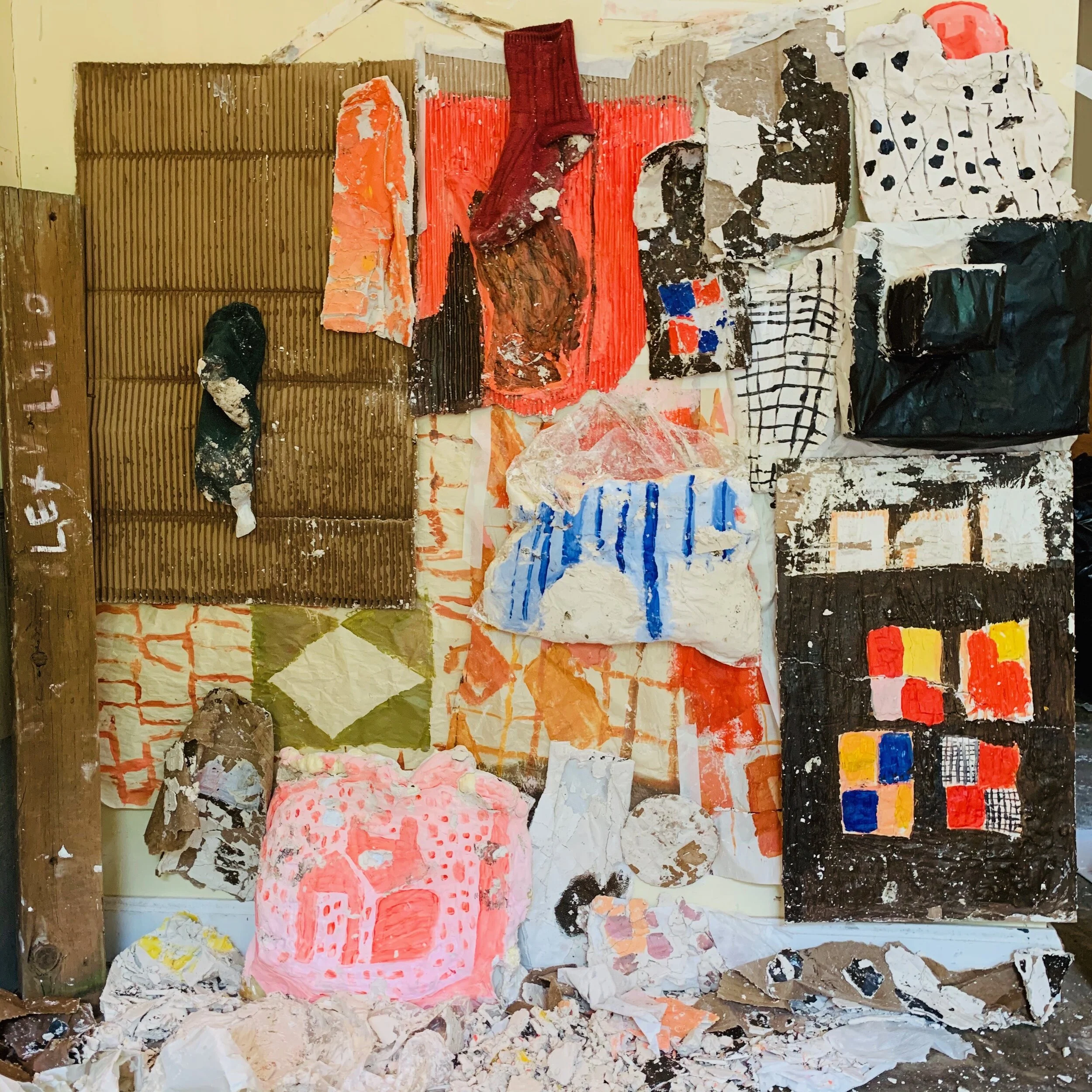 blankets wrapped around, 2020 