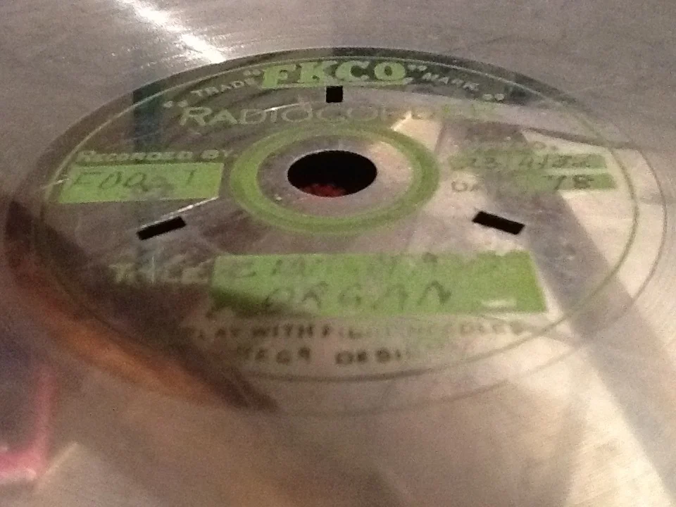 The other side of this disc contains a speech made by the Prince of Wales at the opening of the Shakespeare Memorial Theatre earlier that same day (see "Modern English")
