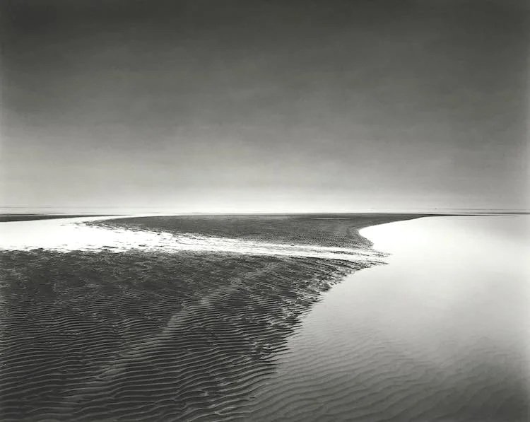 01+Paul_Hart_English_Beaches_web_image_+mail.jpg