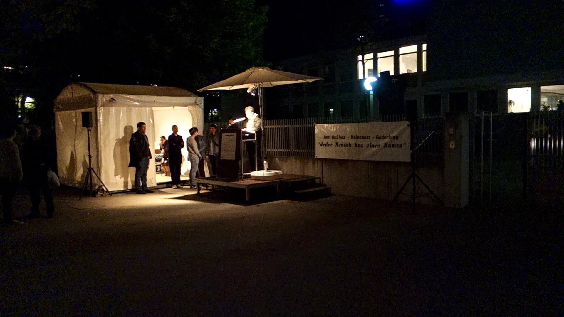 DAS+LESEN+DER+NAMEN Kopie-2.jpeg