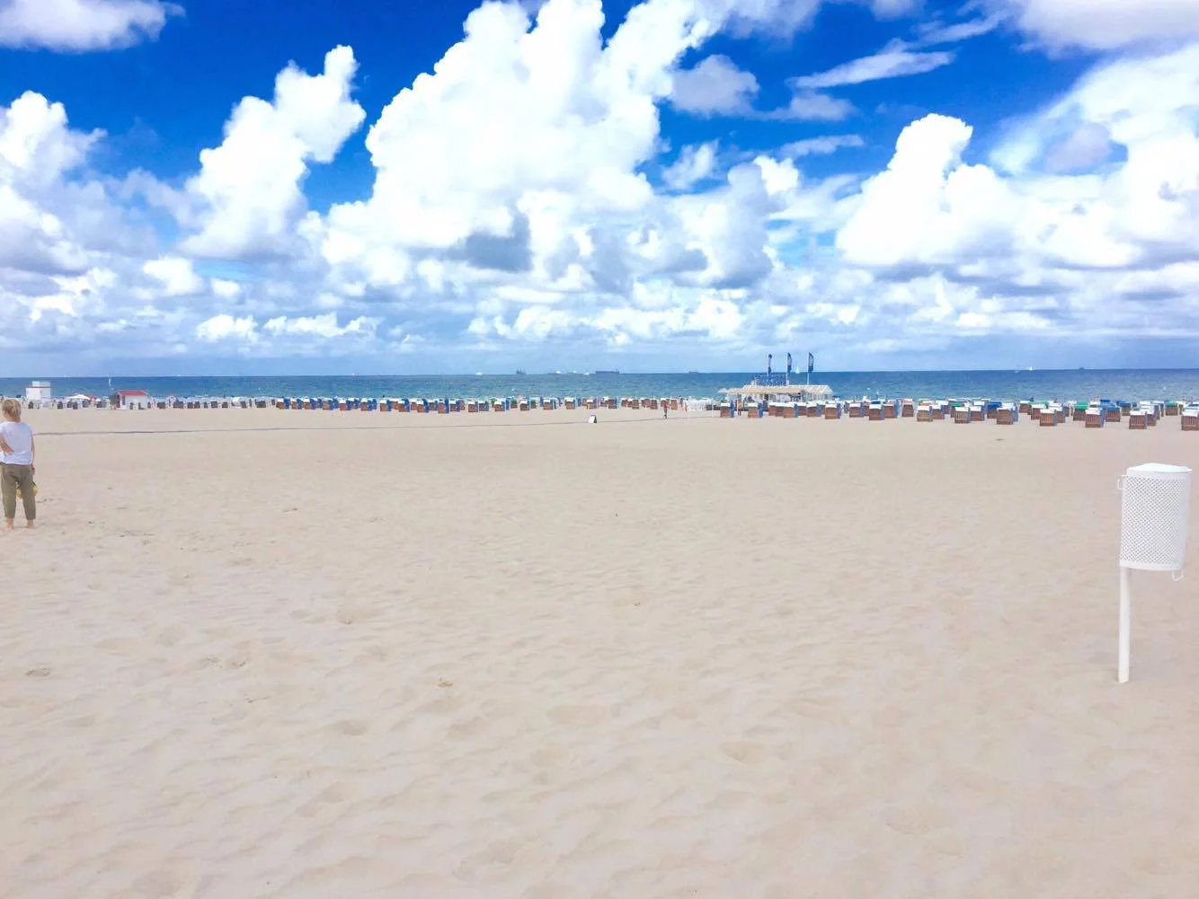 After travelling to Warnemünde I was greeted by this stunning beach!