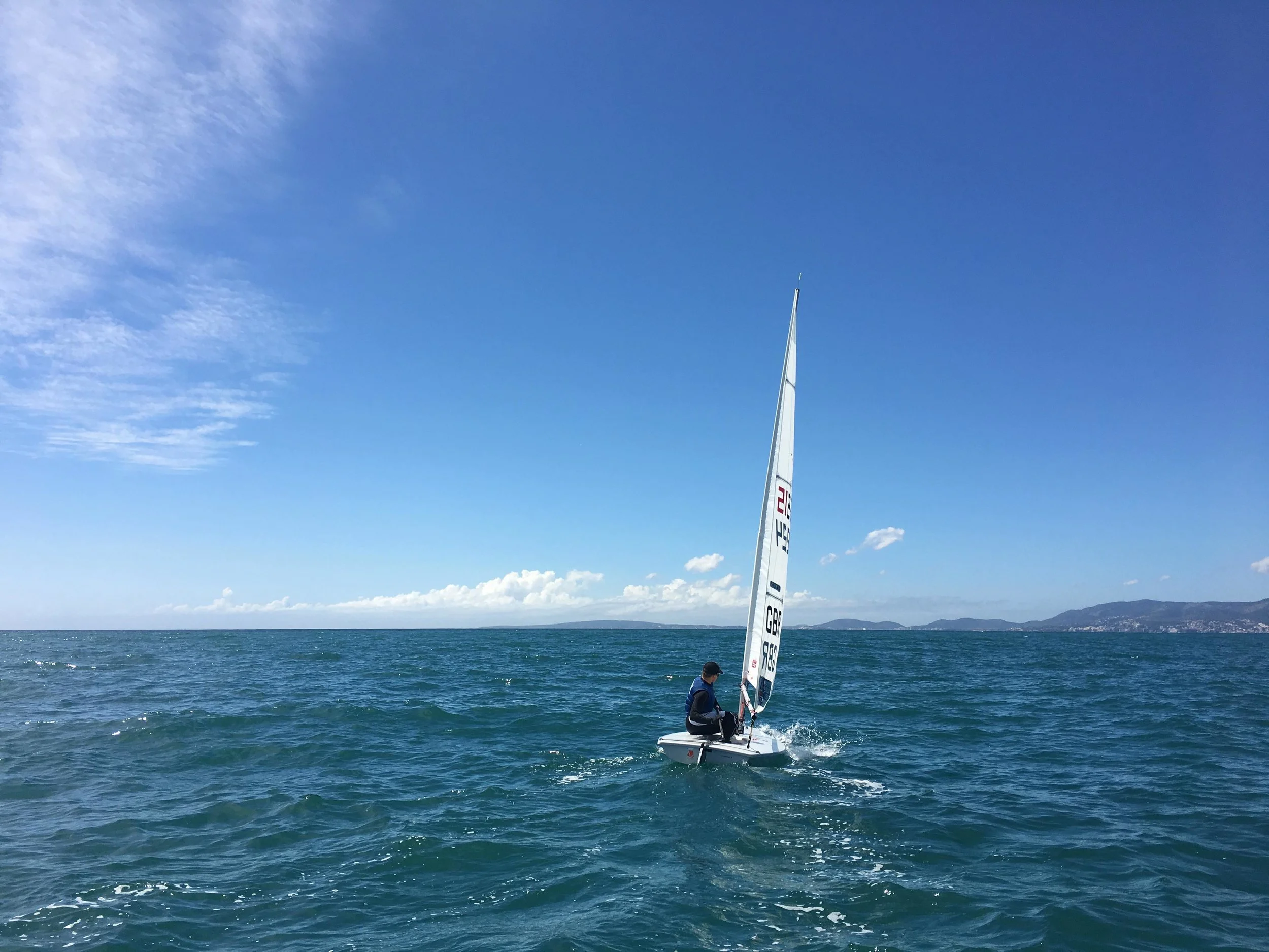 Classic Palma light winds & chop.
