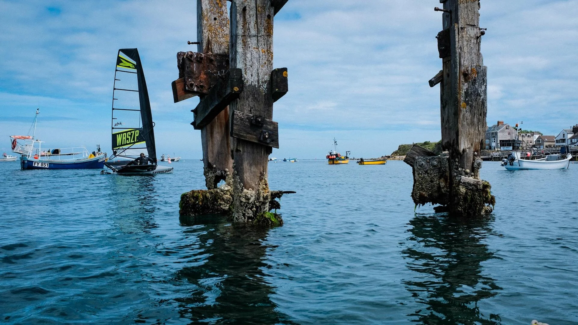 Golden_Buoy_x_Sam_Whaley-45.jpg