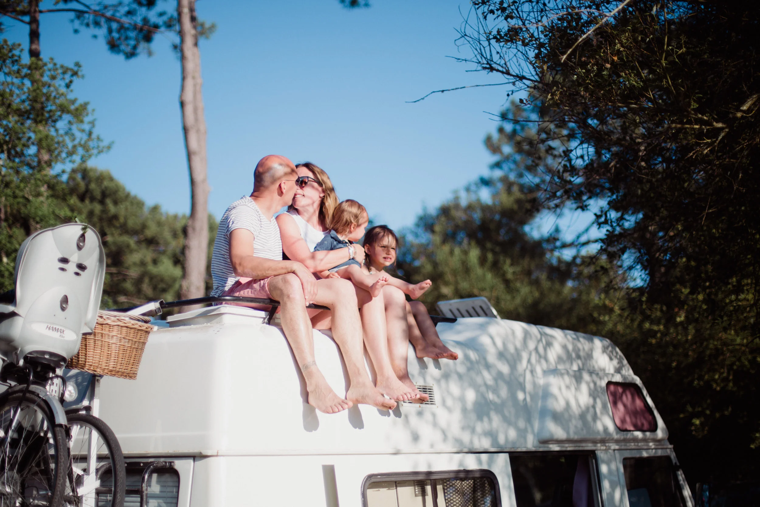 - Family first - Une séance photo "Road Trip" en Van 
