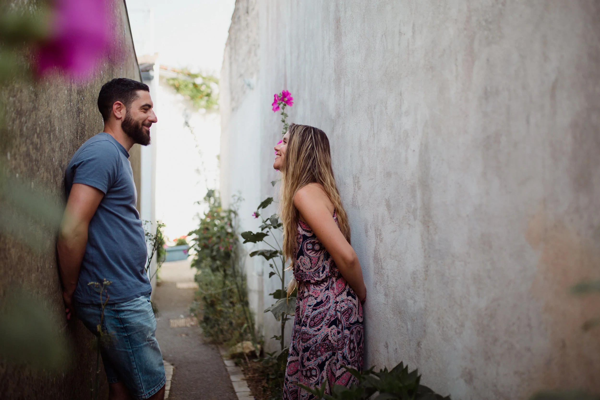 - Love Story - Une séance couple dans les petites rues de Fouras
