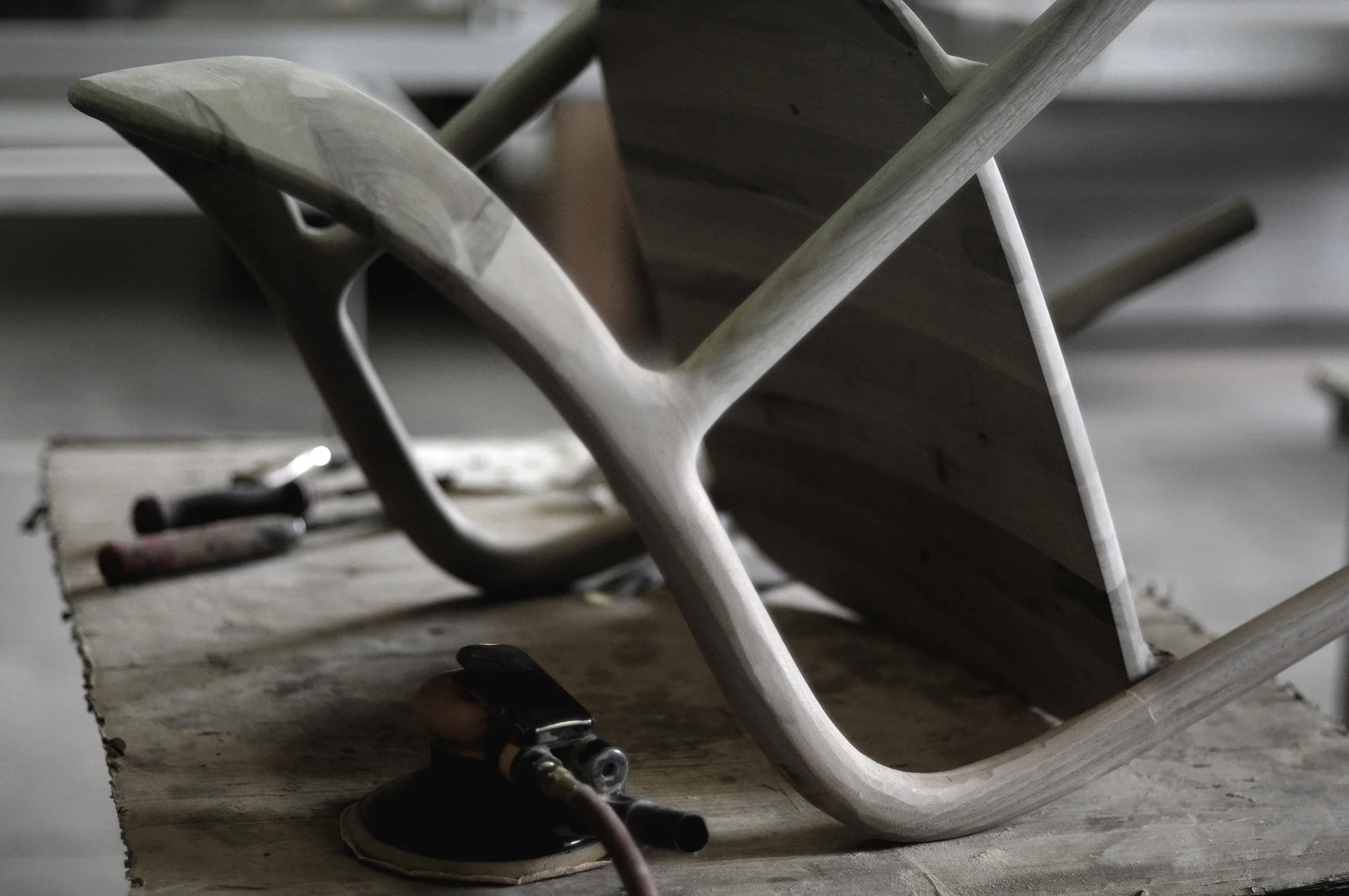 Neva chair designed by Regular Company - behind the scenes