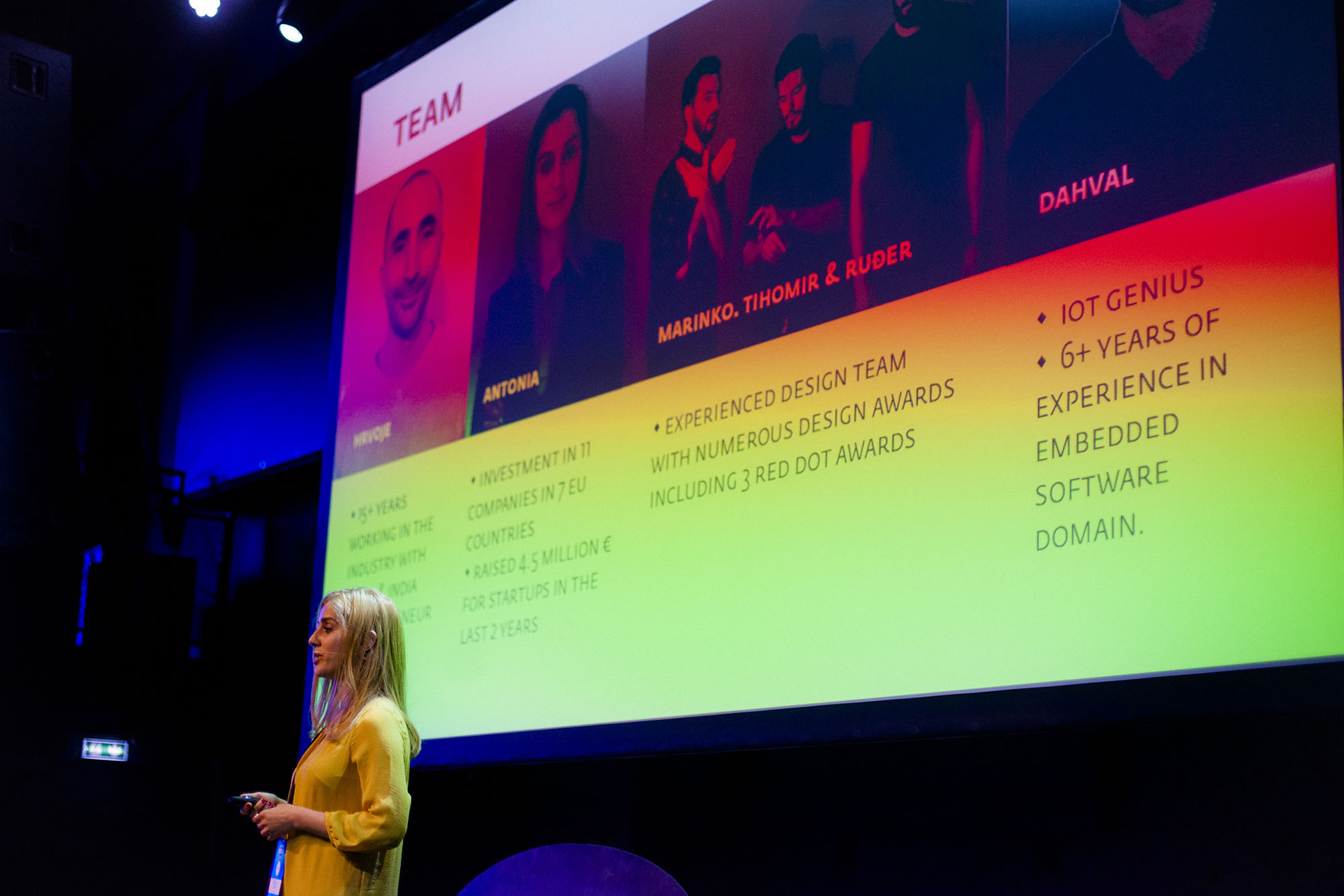 One of Vebbu's co-founders Antonia pitching in front of a chosen crowd of investors and journalists.