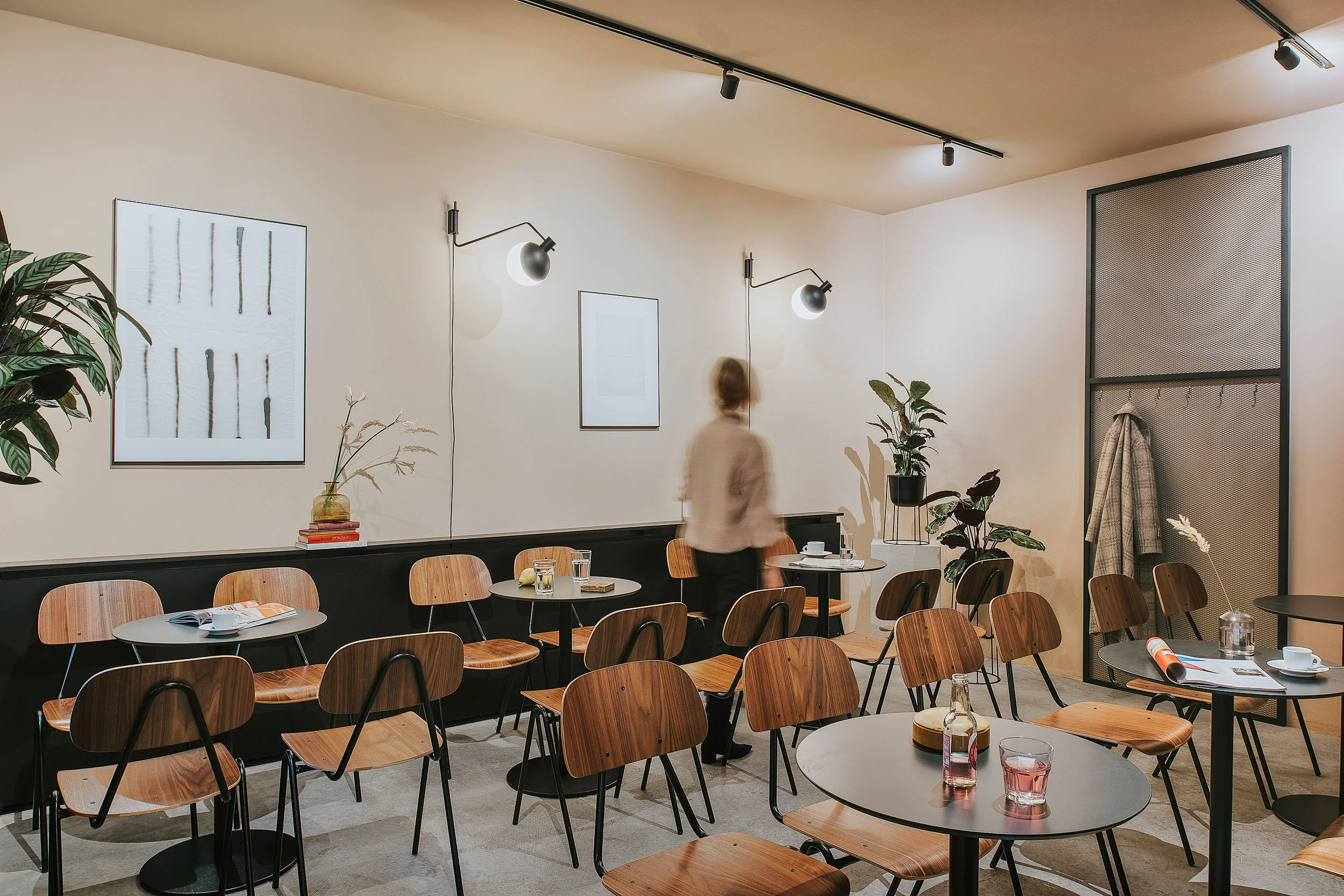 Regular bar designed by Regular Company