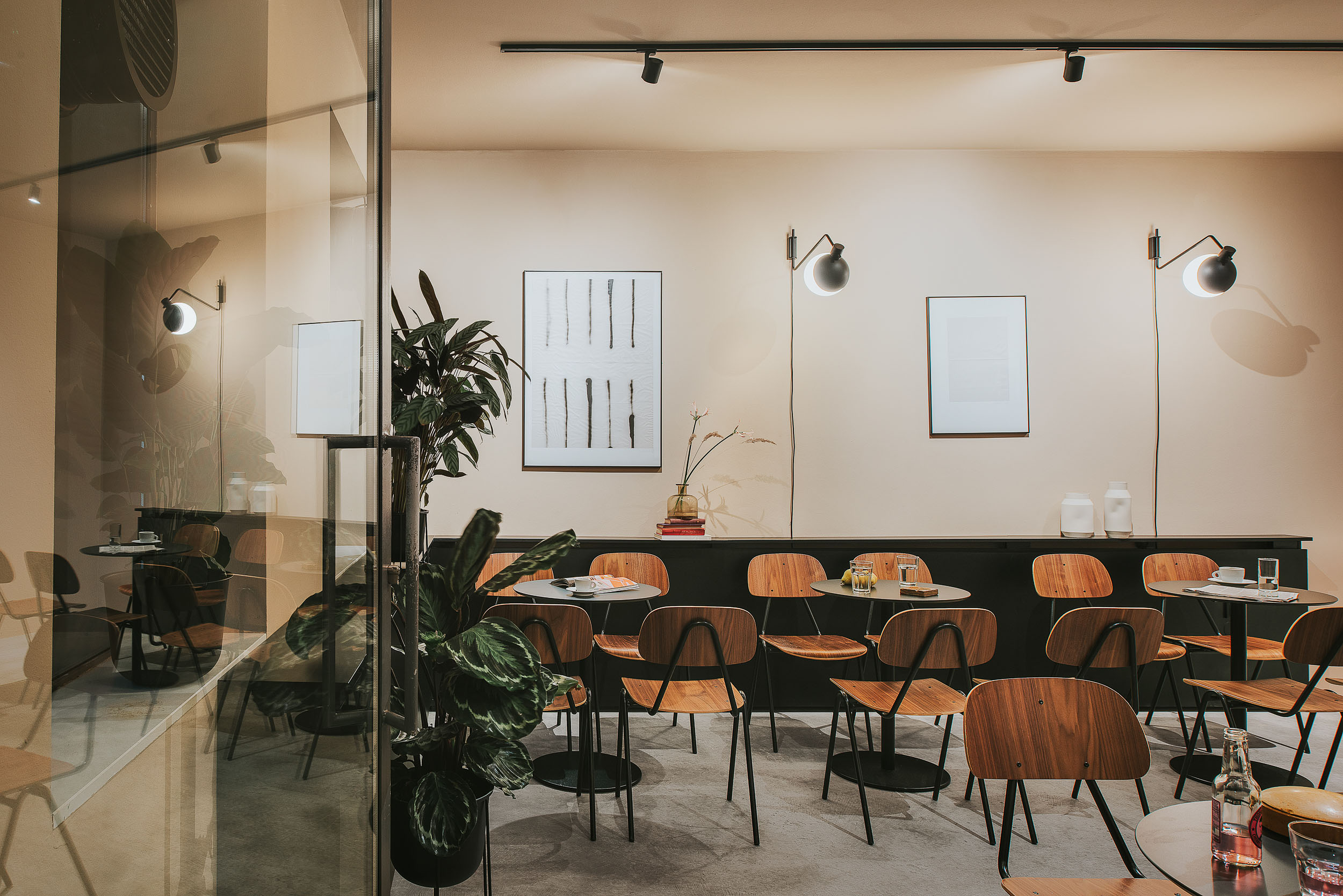Regular bar designed by Regular Company