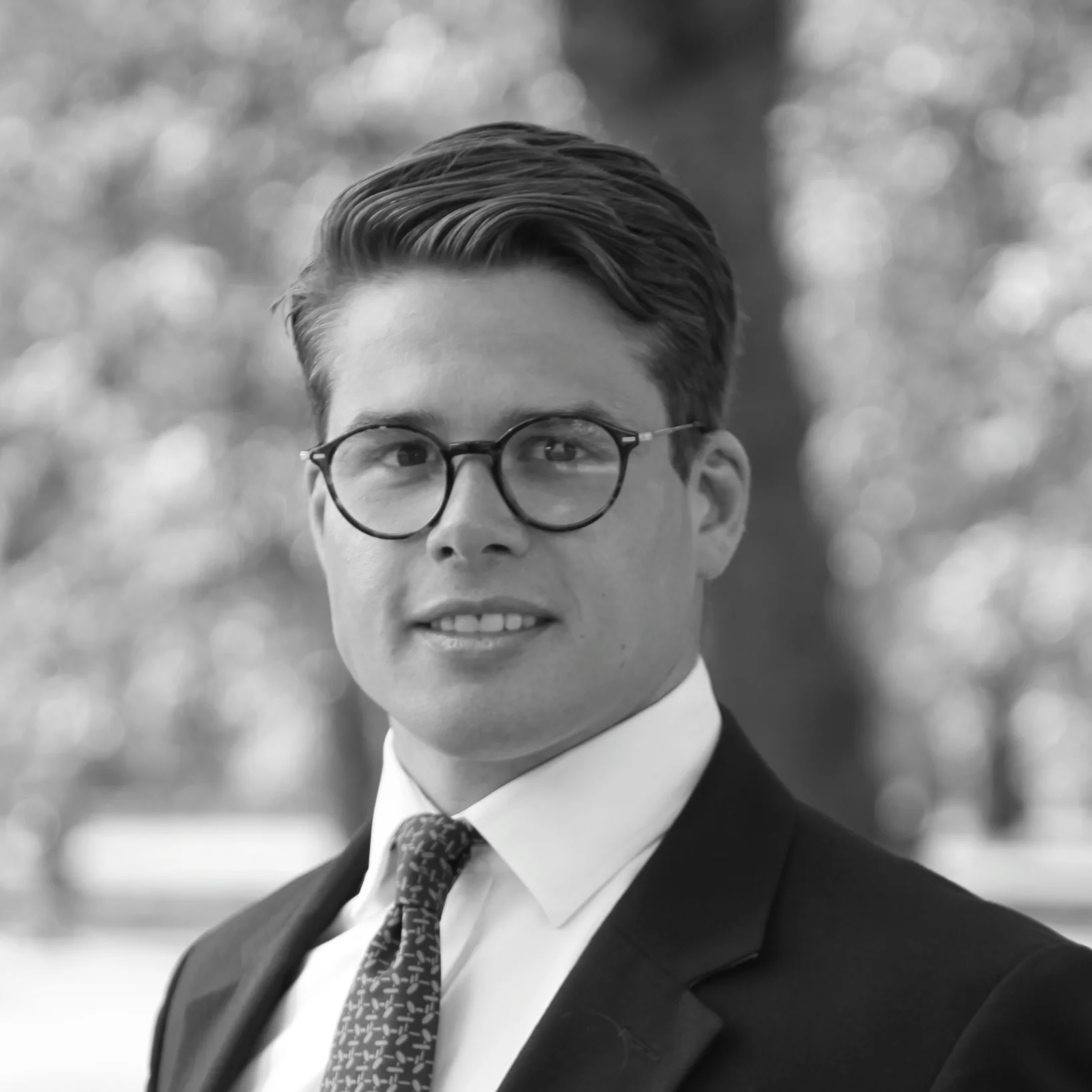 Nick Holding-Parsons Asset Finance Advisor Arc & Co.