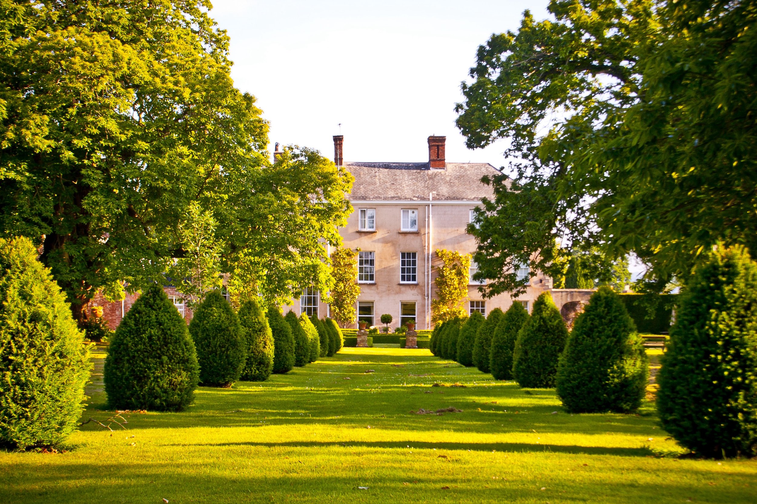 Broadwood Capital and Arc &amp; Co arrange £7.5M care sector loan