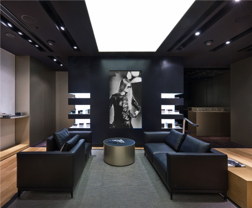 porsche-design-store-in-the-shoppes-at-marina-bay-sands-1.jpg