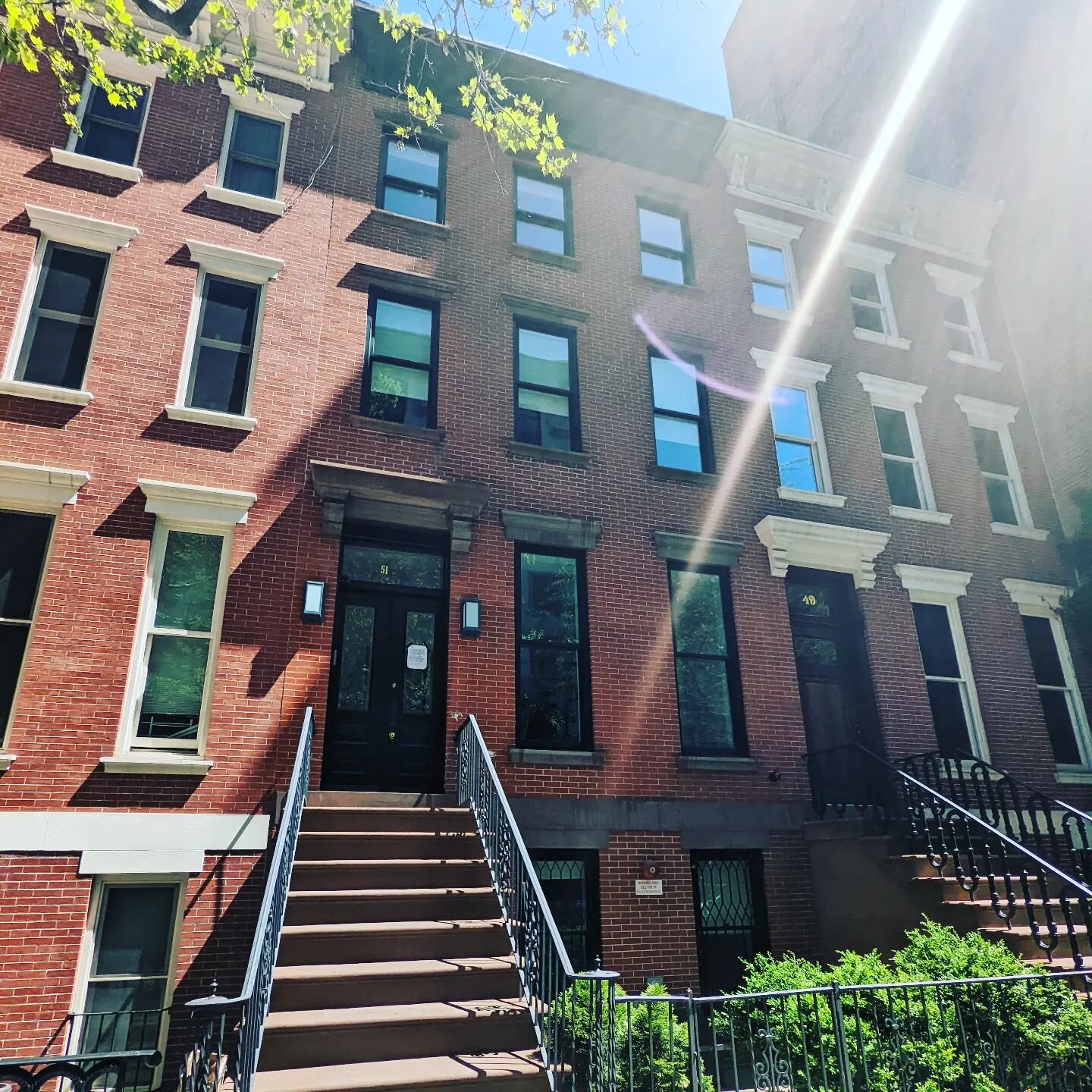 One of our newer projects is this 6 story townhouse on the Upper West Side. It's a beautiful home that has lots of potential to become a great property. 

#renovation 
#townhouse 
#manhattan 
#uws
#ues
#nyc
#newyorkcity 
#newyork 
#brownstone 
#brook