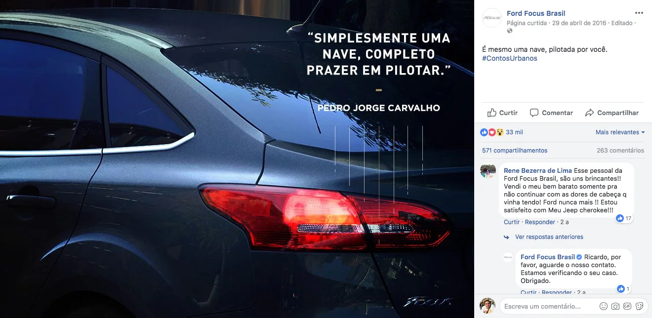 Text: “Simply a spaceship, complete piloting pleasure."