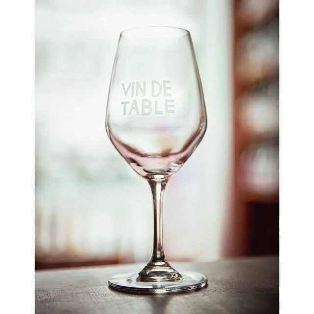 Tomt glas? 😲
Intet problem! Vi er her fra kl.10-19 i morgen (p&aring; Kr.Himmelflugt) og selvf&oslash;lgelig ligeledes fredag+l&oslash;rdag, s&aring; du kan f&aring; tanket op. 🍷
-
Extraordinary open tomorrow (Thursday 21/5) from 10am-7pm and the s