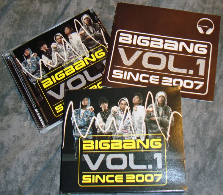 CDs and DVDs - Thailand — my BIGBANG collection