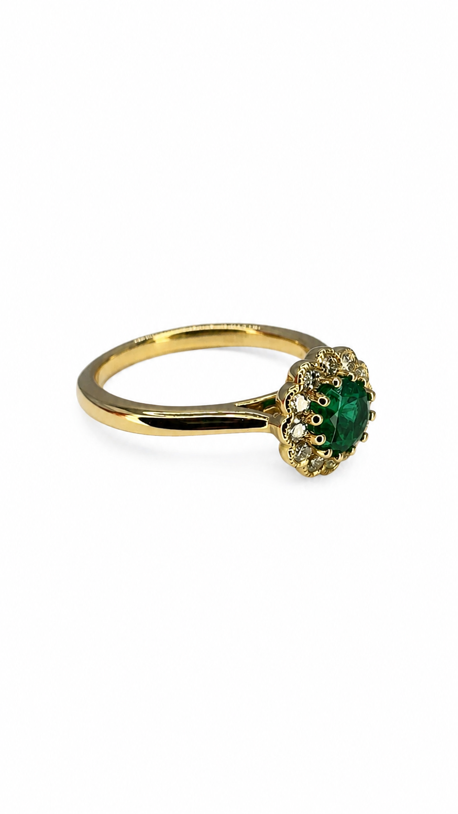 Floral Halo Ring Side Profile.png