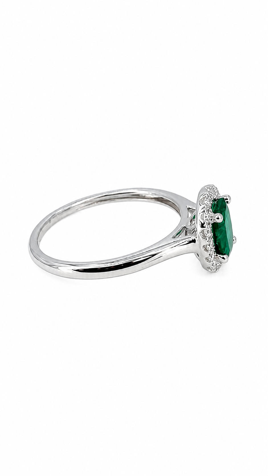 Side Profile of the Emerald Halo Ring.png