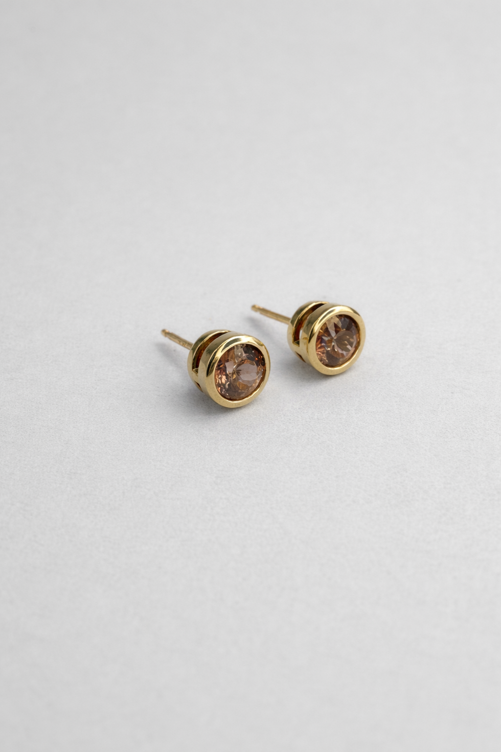 Cinnamon Zircon Bezel-Set Stud Earrings